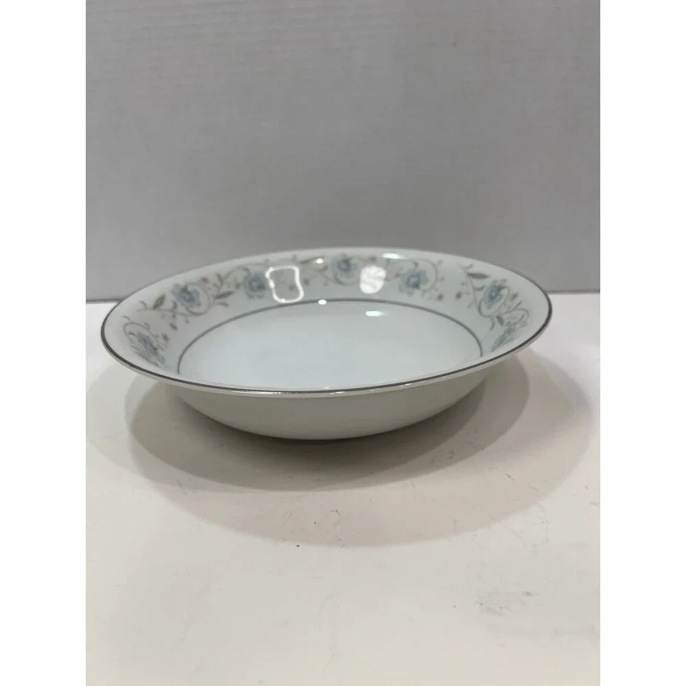 Vintage English Garden Fine China Vegetable Bowl Round 9